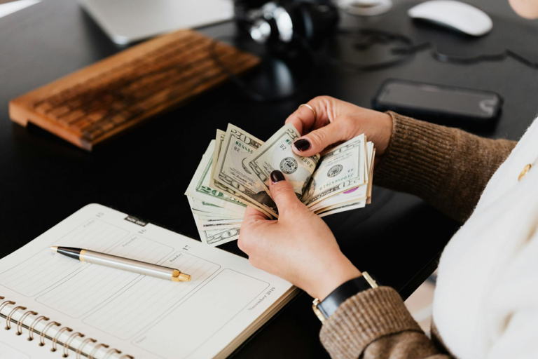 Smart Ways to Make Daily Financial Management Effortless